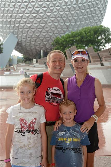 EPCOT_ECENTR3_7460354497.jpeg