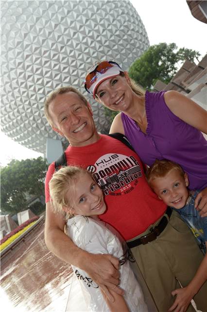 EPCOT_ECENTR3_7460354499.jpeg