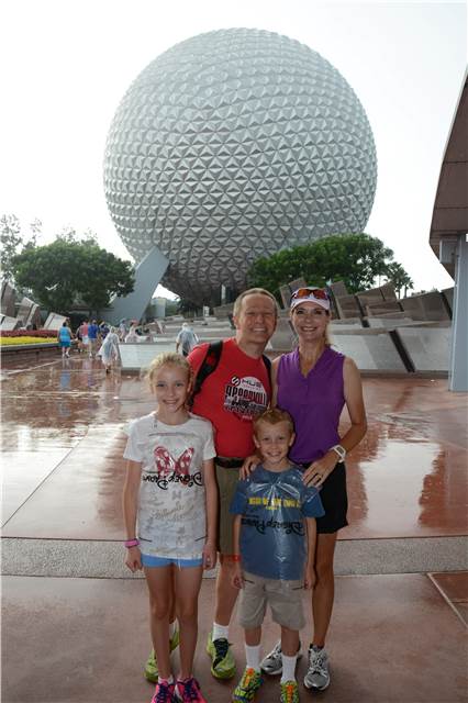 EPCOT_ECENTR3_7460354502.jpeg