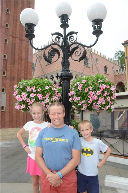 EPCOT_ECROVE2_7463741100.jpeg