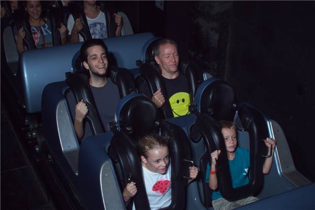 STUDIO_ROCKNRCOASTERRIDE_7461990287.jpeg