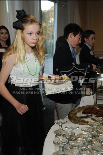 GettingFood.PNG