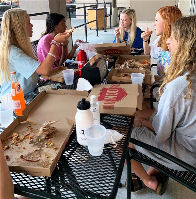 ModPizza.jpg