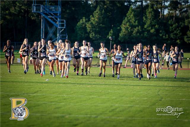 BHS_Girls_XC_-004 (2).jpg