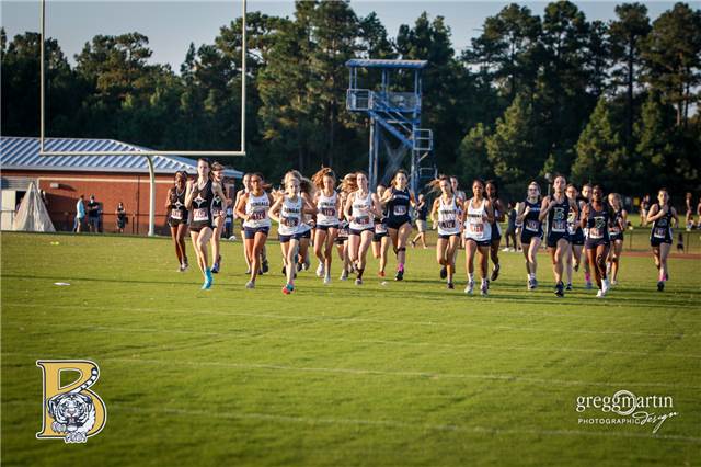 BHS_Girls_XC_-006 (2).jpg