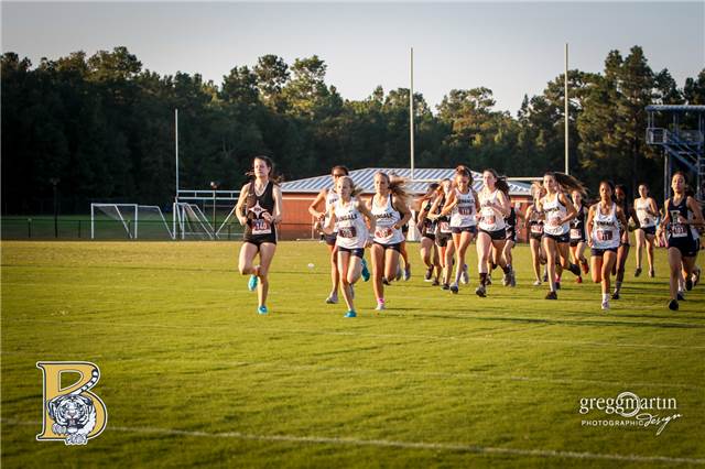 BHS_Girls_XC_-008 (2).jpg