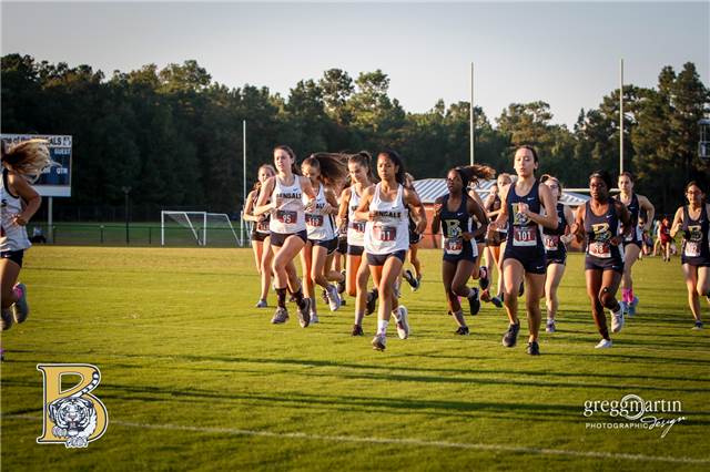 BHS_Girls_XC_-011 (2).jpg