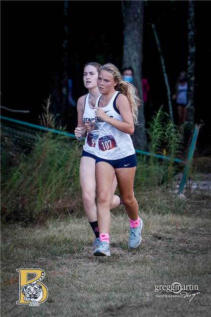 BHS_Girls_XC_-055 (2).jpg