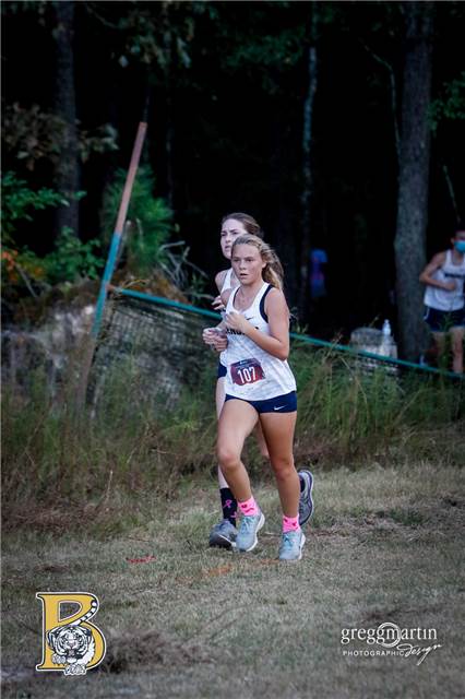 BHS_Girls_XC_-056 (2).jpg