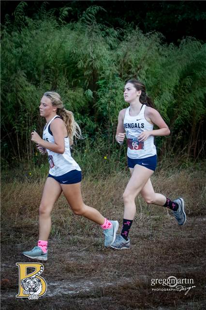 BHS_Girls_XC_-059 (2).jpg