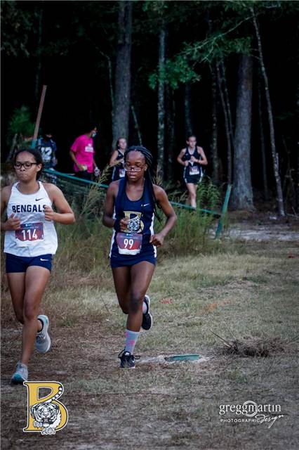 BHS_Girls_XC_-066 (2).jpg
