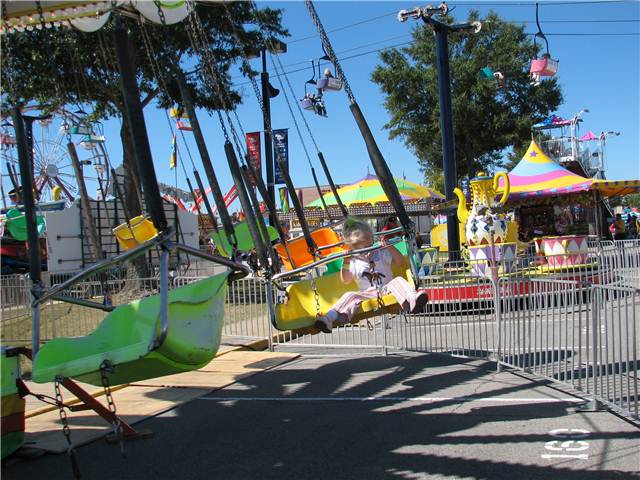 FamilySwinger1.JPG