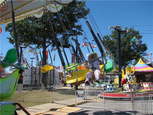FamilySwinger3.JPG