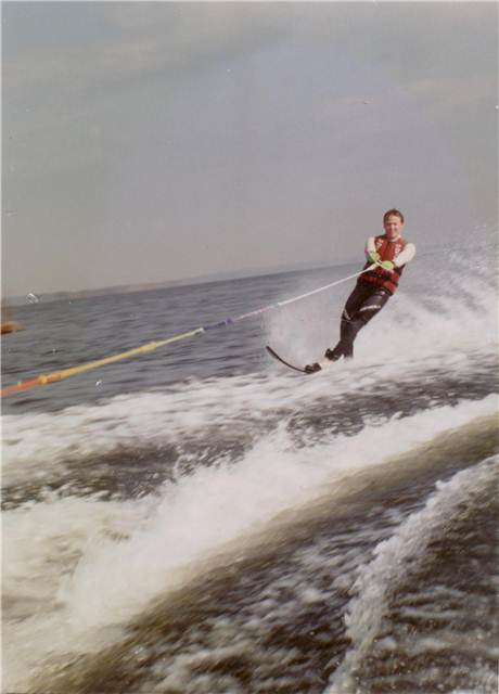 OneSki.jpg