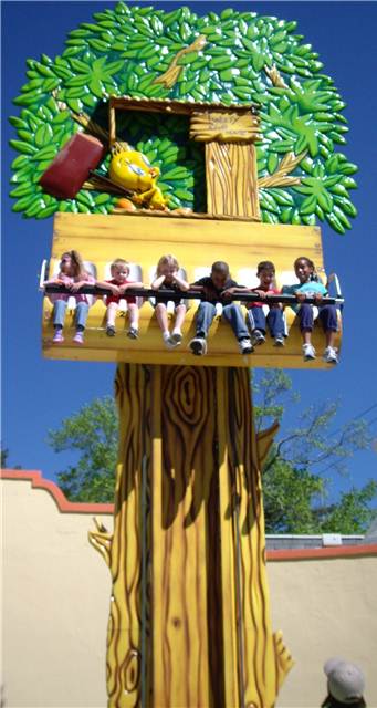 TweetyTreeHouse.JPG