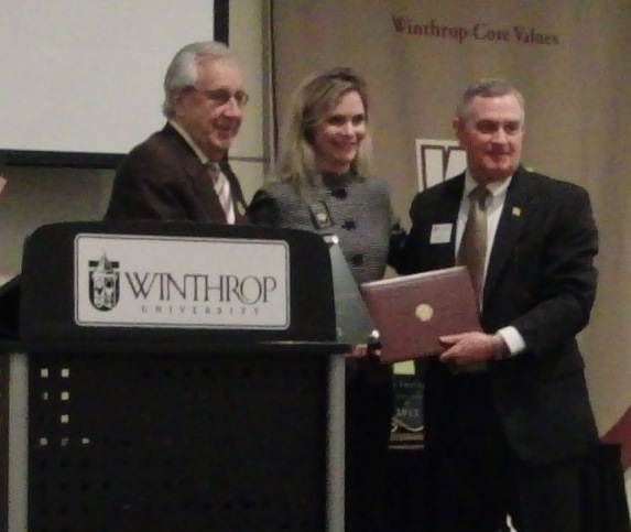ReceiveAward.JPG