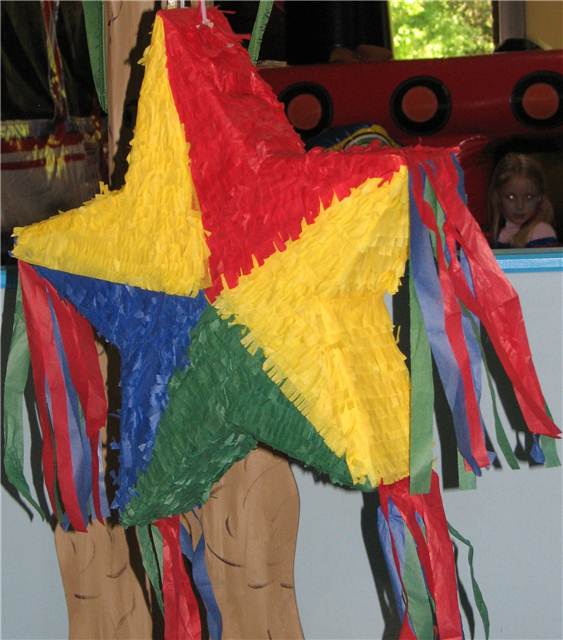 Piñata.JPG